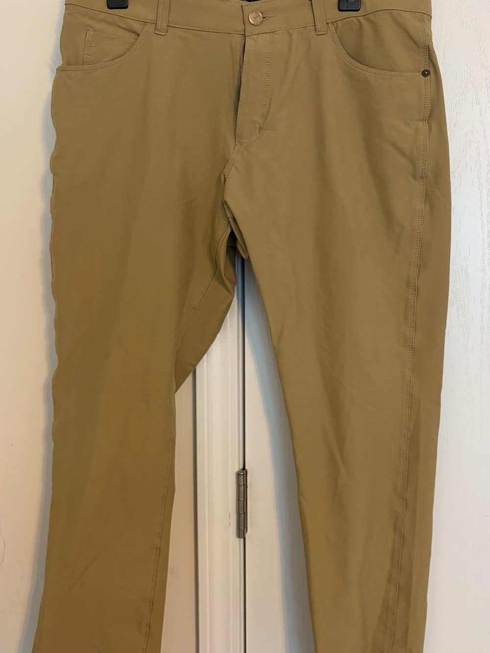 Nike Men's Tan Stretch Chinos